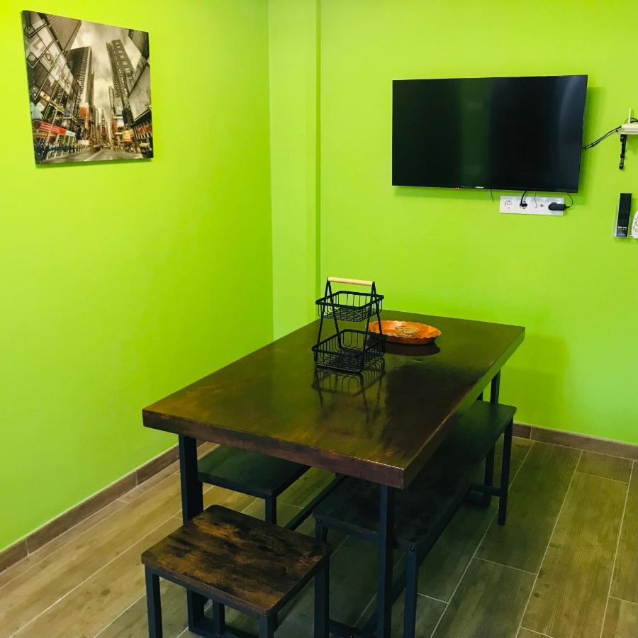 Agradable Casa Con Patio A 100 Metros De La Playa * Vilarino (O Salnes)