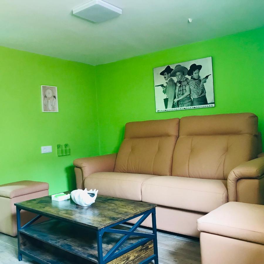 Agradable Casa Con Patio A 100 Metros De La Playa *