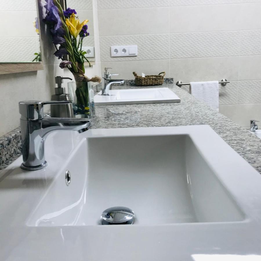 Agradable Casa Con Patio A 100 Metros De La Playa Ferienhaus Vilarino (O Salnes)
